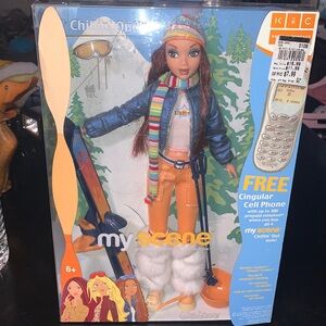 My scene Chillin Out Chelsea Doll